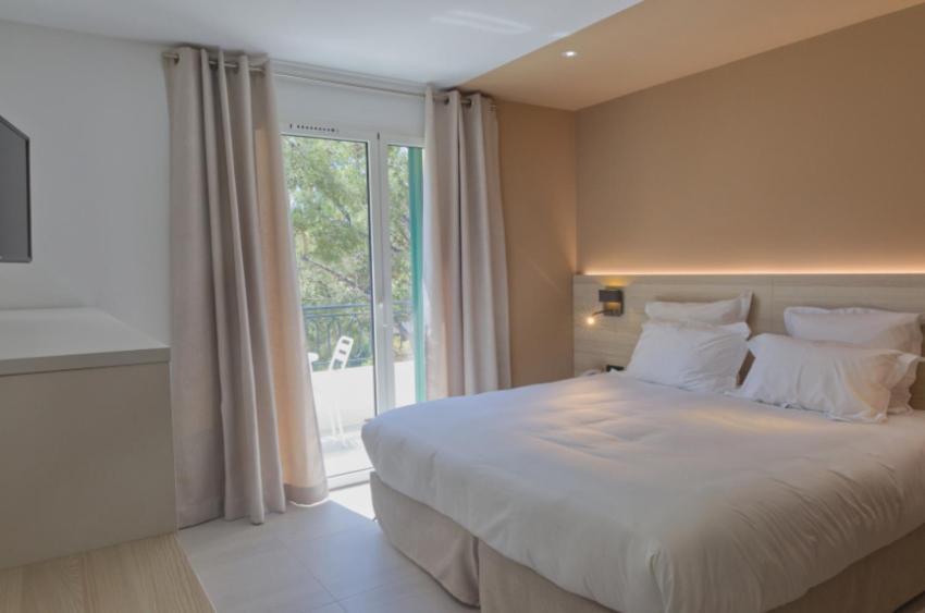 Hotel De La Plage - Hdlp Bormes-les-Mimosas Kültér fotó