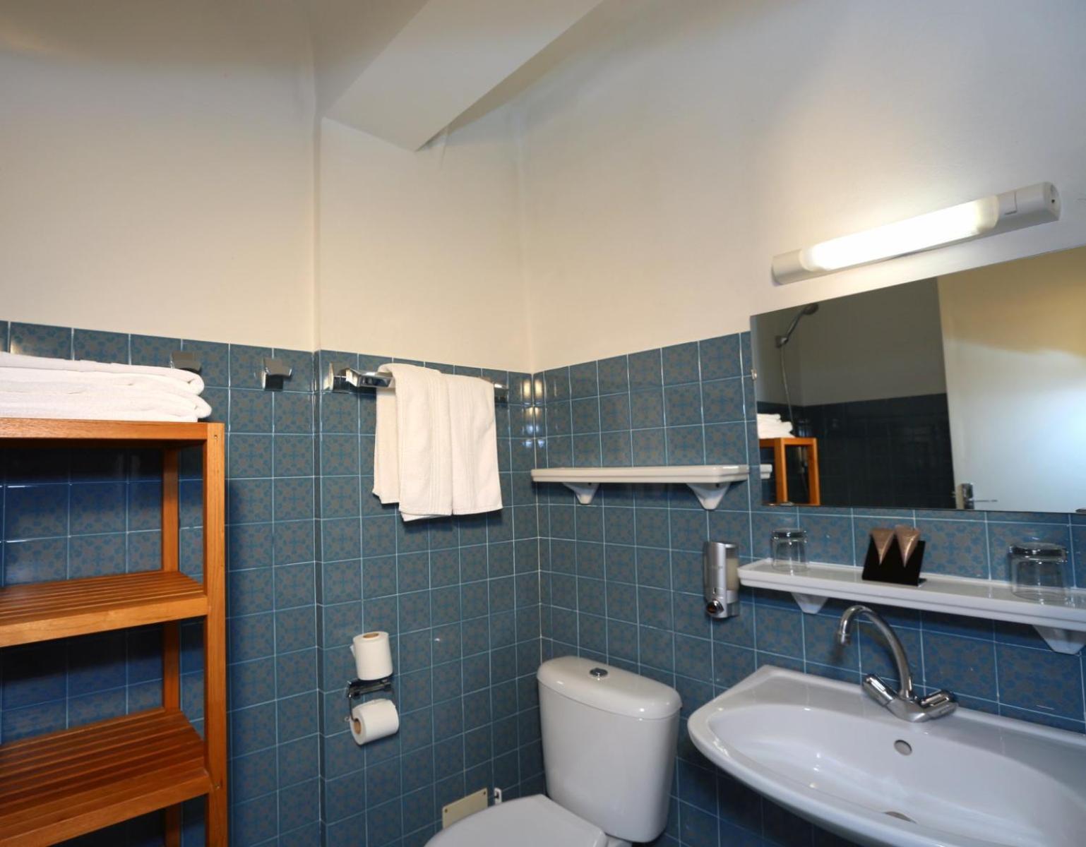Hotel De La Plage - Hdlp Bormes-les-Mimosas Szoba fotó